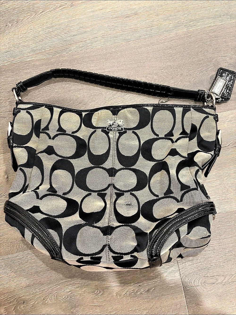 Coach Zoe Optic Signature Hobo Bag Black & Beige